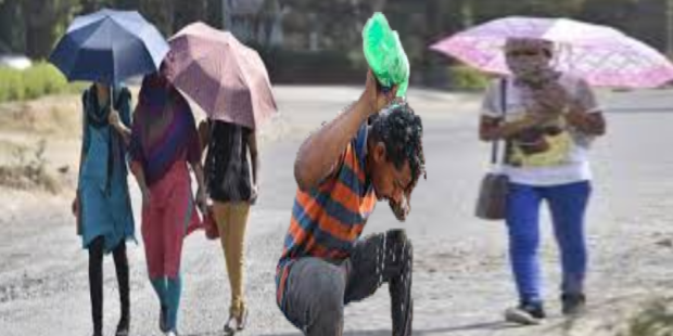 அதிக வெப்பம் காரணமாக இந்தியாவில் 100 பேர் மரணம்