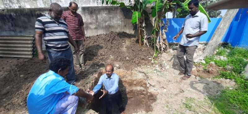 முருகானந்தா பாடசலைக்கு நீர் தங்கி அமைத்து கொடுத்த லண்டன் பெண் photo  in 