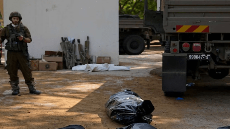 கொத்தாக குவிக்க பட்ட இஸ்ரேல் இராணுவ சடலங்கள்