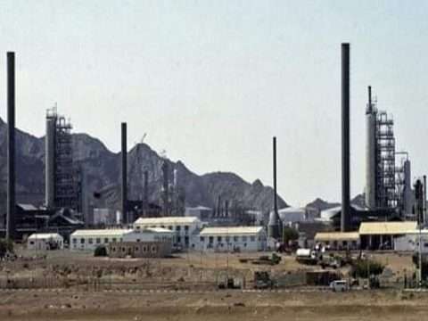 கனடா எண்ணெய் நிறுவனம் மீது குண்டு தாக்குதல் பலர் மரணம்