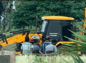 சாட்டி மாவீரர் மைதானத்தில் கொட்டல் கட்டும் வெளிநாட்டு தமிழர்