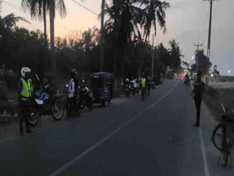 காத்தான்குடியில் திடீர் சுற்றி வளைப்பு 27 பேர் மீது வழக்கு