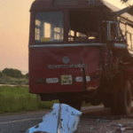 யாழில் அரச பேரூந்து தனியார் பேரூந்து மோதி விபத்து