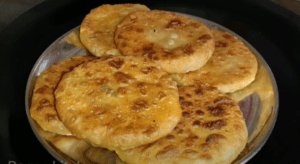 இட்லி தோசைக்கு பதிலாக இப்படி செஞ்சு அசத்துங்க சுவையான சமையல்