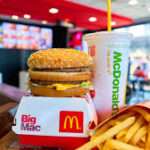 கொழும்பு புறநகர் பகுதிகளில் McDonalds இயங்கத் தடை