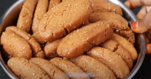 கோதுமை மாவில் வீடே மணக்கும் snacks