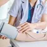 போலி மருத்துவ மாணவி கைது