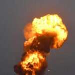 எரியும் ஆயுதக் கிடங்கு