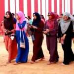 முஸ்லீம் பெண்கள் நல்லூர் ஆலயத்தில்