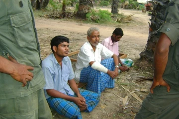 இறுதி யுத்த காட்டி கொடுப்பு சிக்கிய 9 வேட்டிகள்